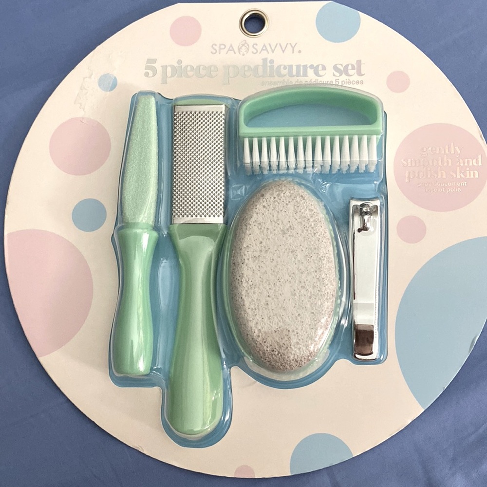 NIB 5-Piece Pedicure Set - Picture 2 of 5
